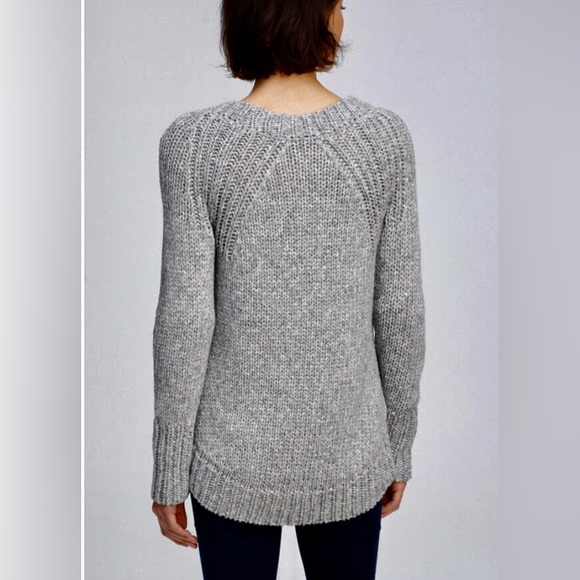 Ann Taylor Gray Chunky Knit Pullover Sweater - Picture 2 of 14